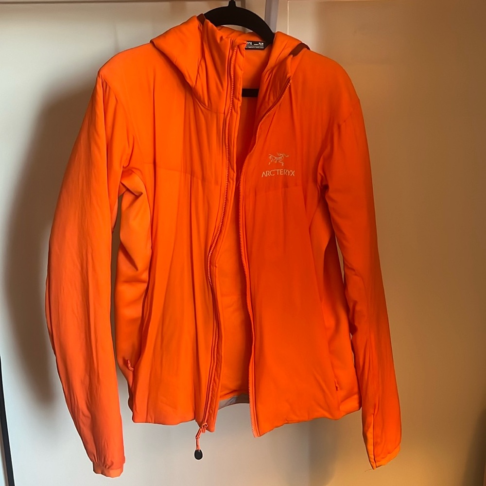 Arc’teryx orange insulated women’s jacket medium